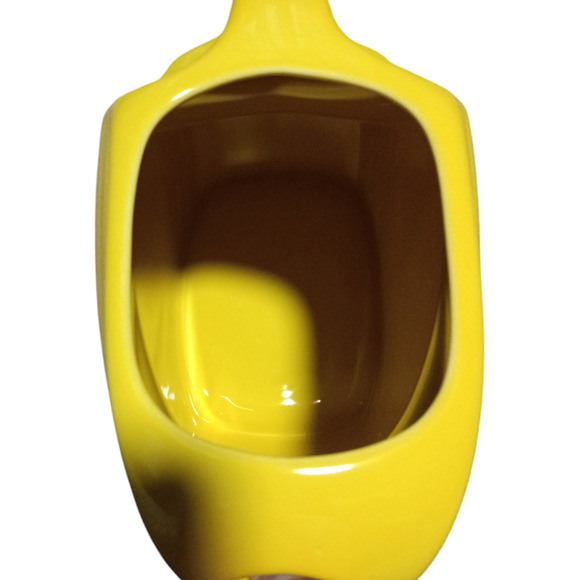 Fiestaware Large Disc Pitcher Bright Yellow - Picture 4 of 5